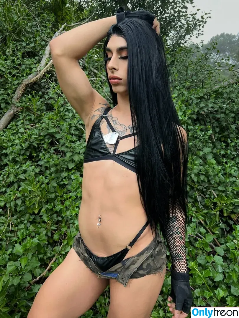 emivelaaa nude photo #0076 (emivelaaa)