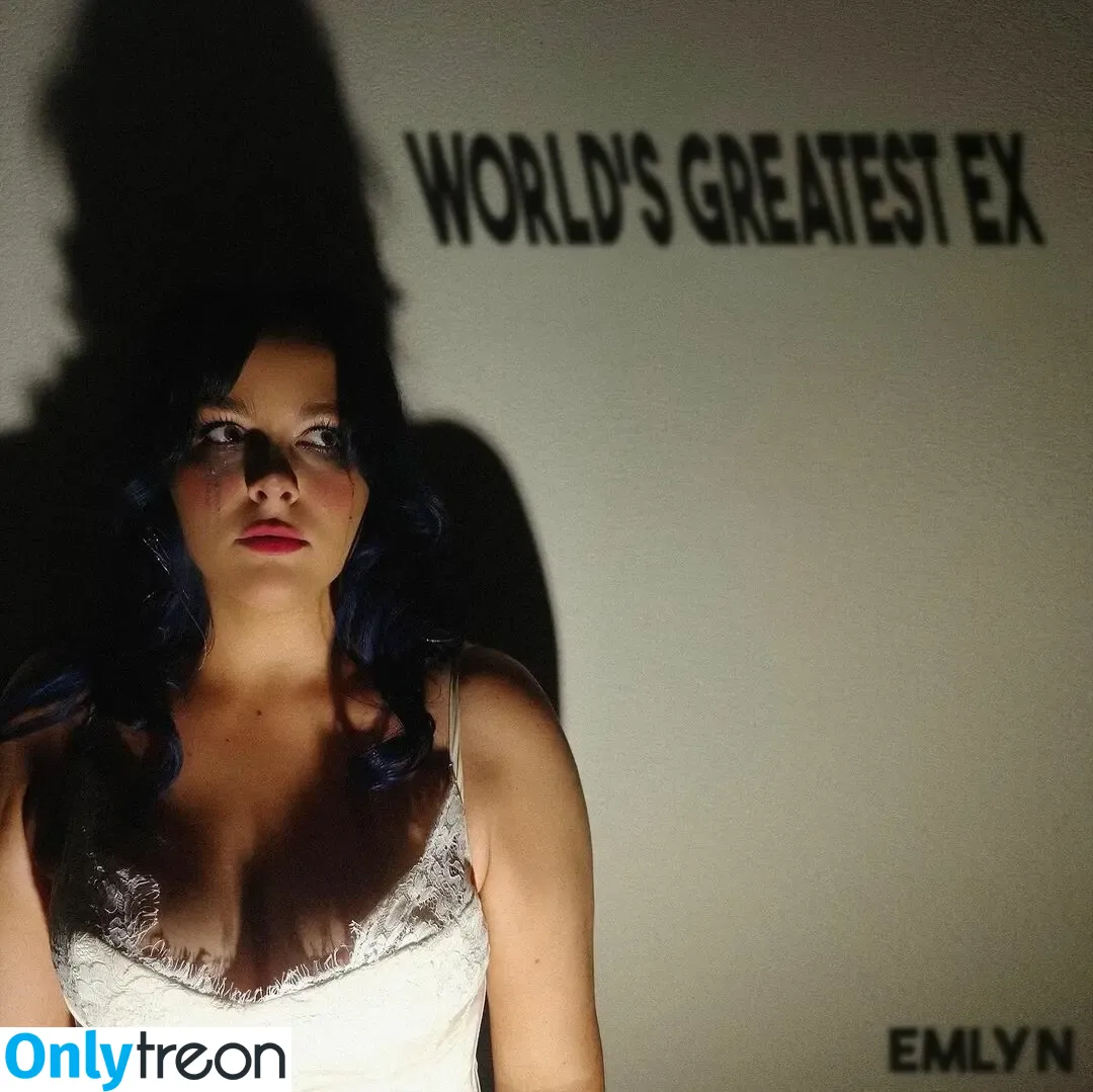 Emlyn nude photo #0023 (emlynerin / emlynmusic)