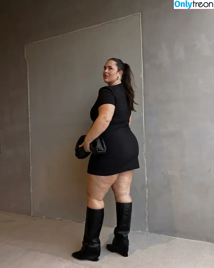 Emma Arletta nude photo #0008 (emma.arletta / emmahixofficial)