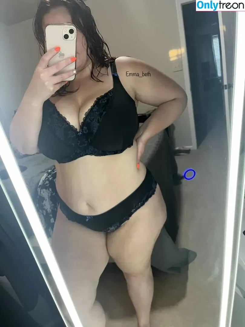 Emma Beth nude photo #0025 (emma_beth / emmabethof)