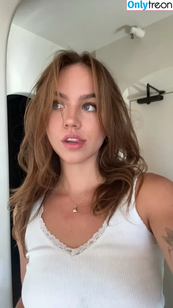 Emma Brooks nude photo #1910 (emma_brooks / emmabrooks)