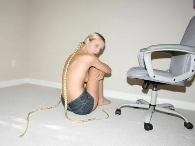Emma Chamberlain / emmachamberlain nude photo #0073