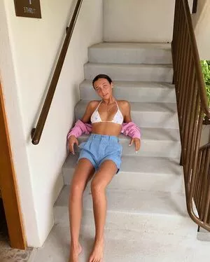 Emma Chamberlain / emmachamberlain nude photo #0179