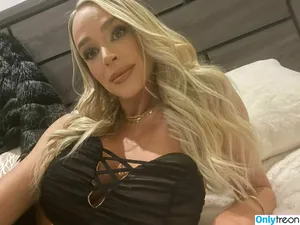 Emma Hix / EMMAHIXOFFICIAL / emmahix_xo nude photo #0330
