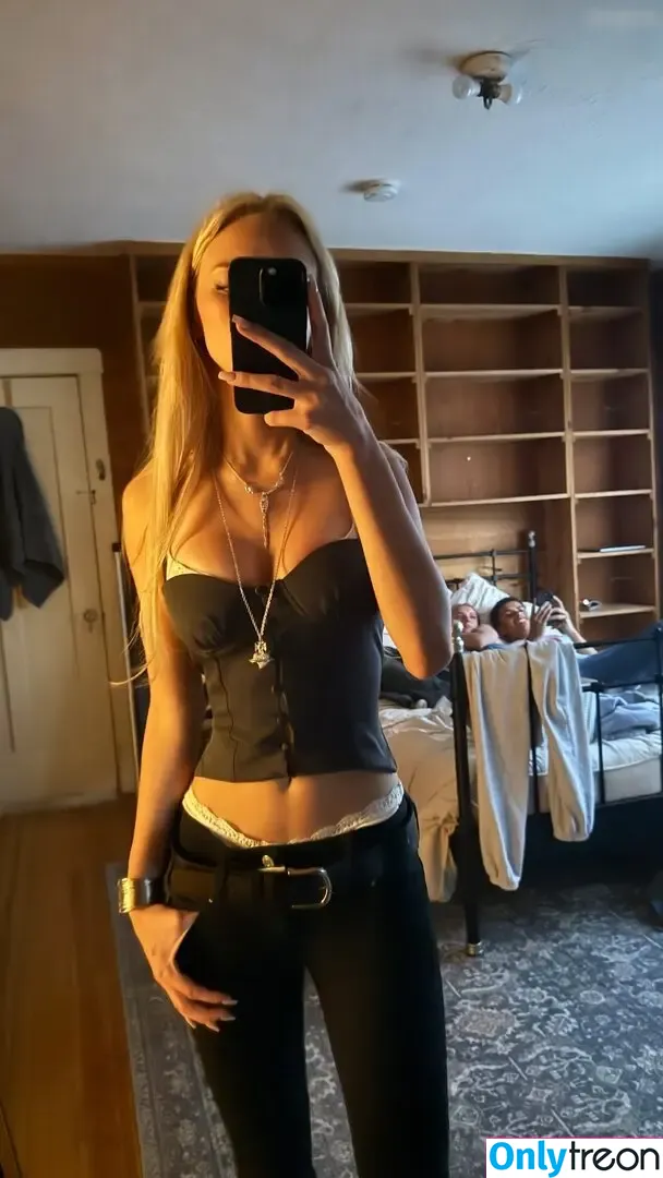 Emma Kaitalin nude photo #0074 (emma.kaitalin / emmakatalis)