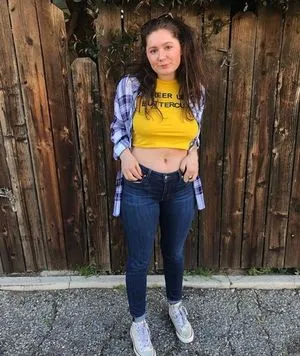 Emma Kenney / EmmaRoseKenney / emmakenney nude photo #0039