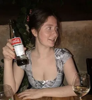 Emma Kenney / EmmaRoseKenney / emmakenney nude photo #0081