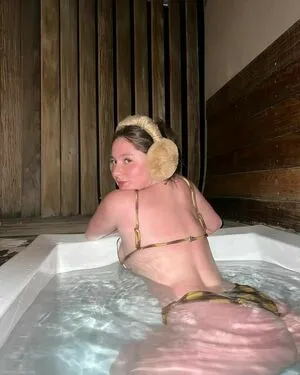 Emma Kenney / EmmaRoseKenney / emmakenney nude photo #0112