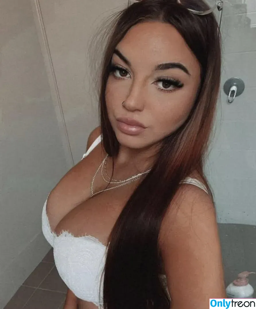 Emma Leigh nude photo #0020 (emma_leighfan / emmaleighforme)