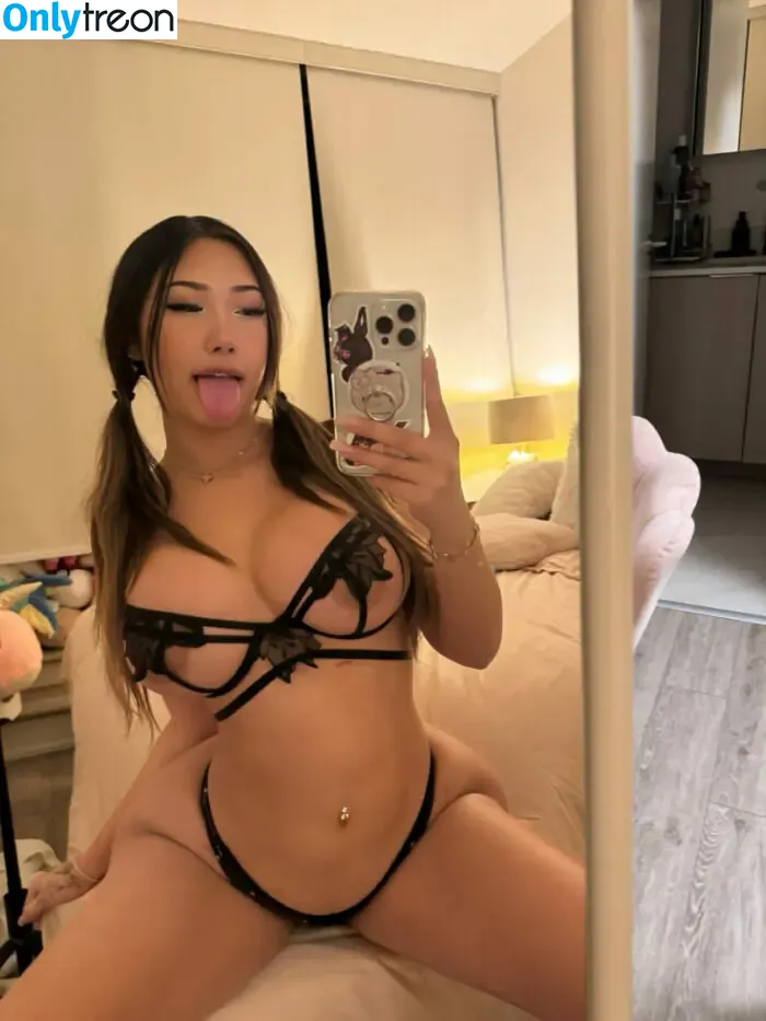 Emma Lvxx nude photo #0190 (bunni.emmie / emmaslvx)