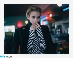 Emma Roberts / emmalee1996 / emmaroberts nude photo #0041