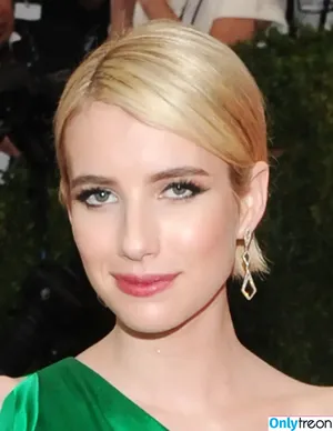 Emma Roberts / emmalee1996 / emmaroberts nude photo #0109