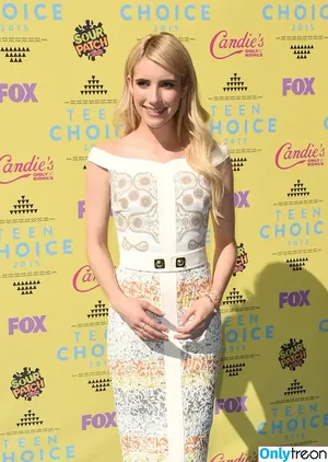 Emma Roberts / emmalee1996 / emmaroberts nude photo #0264