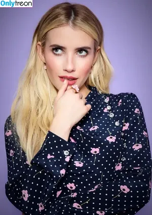 Emma Roberts / emmalee1996 / emmaroberts nude photo #0307