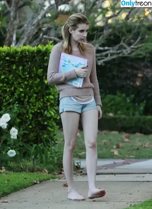 Emma Roberts / emmalee1996 / emmaroberts nude photo #0505