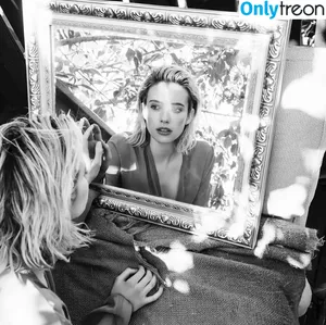 Emma Roberts / emmalee1996 / emmaroberts nude photo #0554