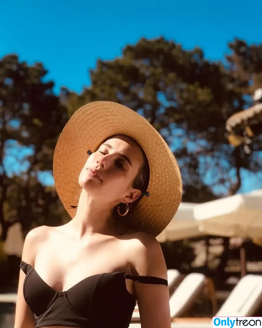Emma Roberts nude photo #0139 (emmalee1996 / emmaroberts)