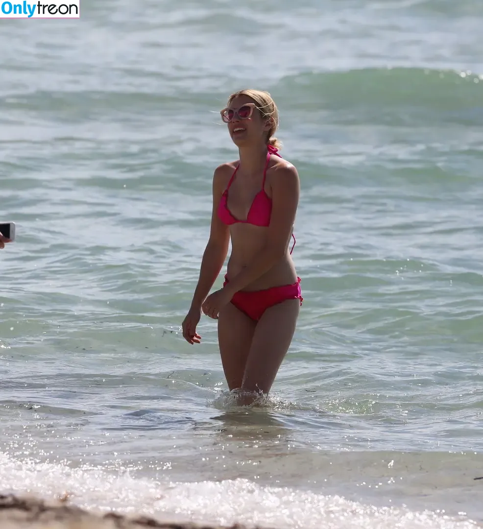 Emma Roberts nude photo #0145 (emmalee1996 / emmaroberts)