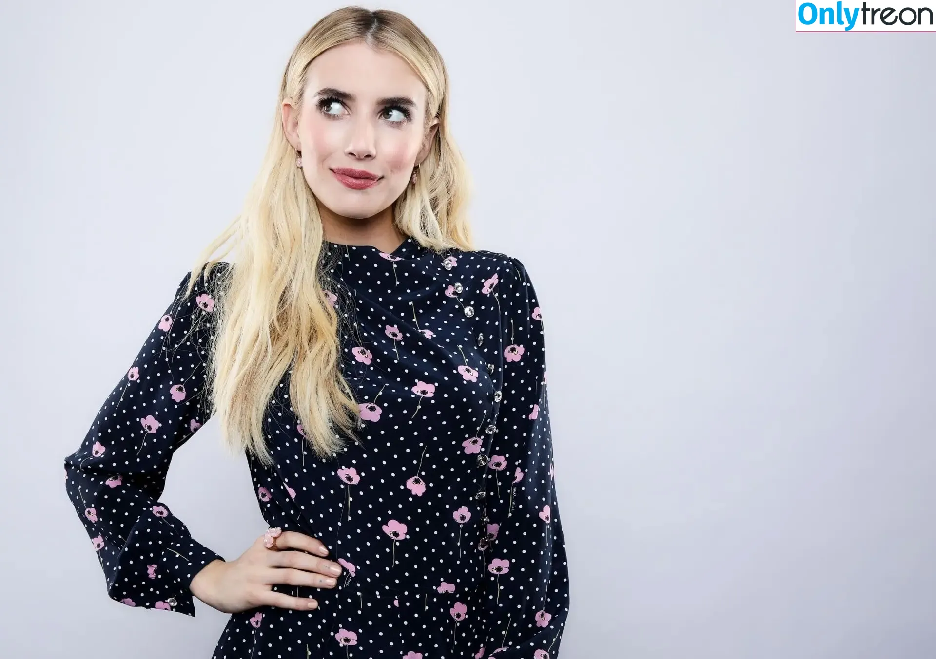 Emma Roberts nude photo #0302 (emmalee1996 / emmaroberts)