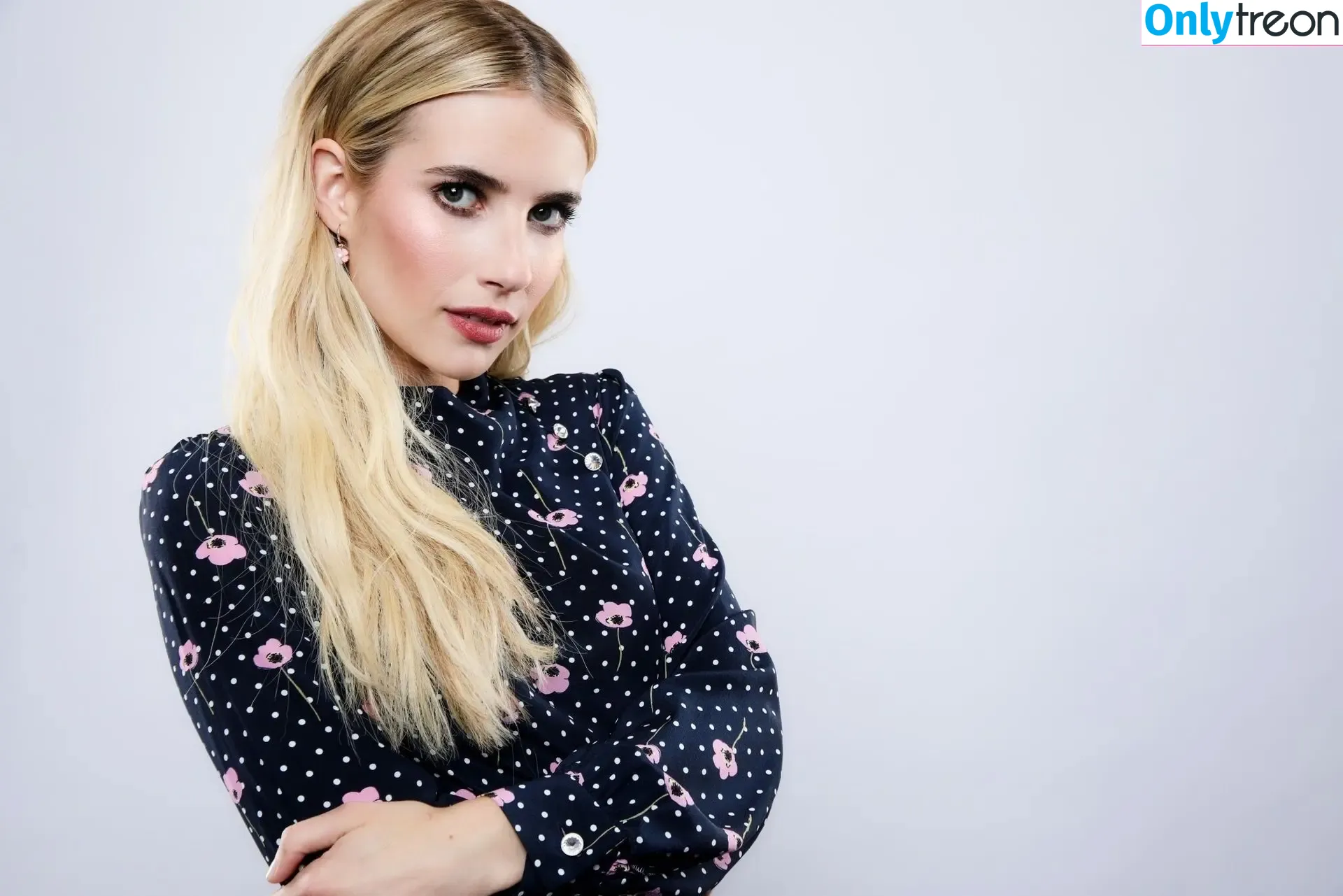 Emma Roberts nude photo #0305 (emmalee1996 / emmaroberts)