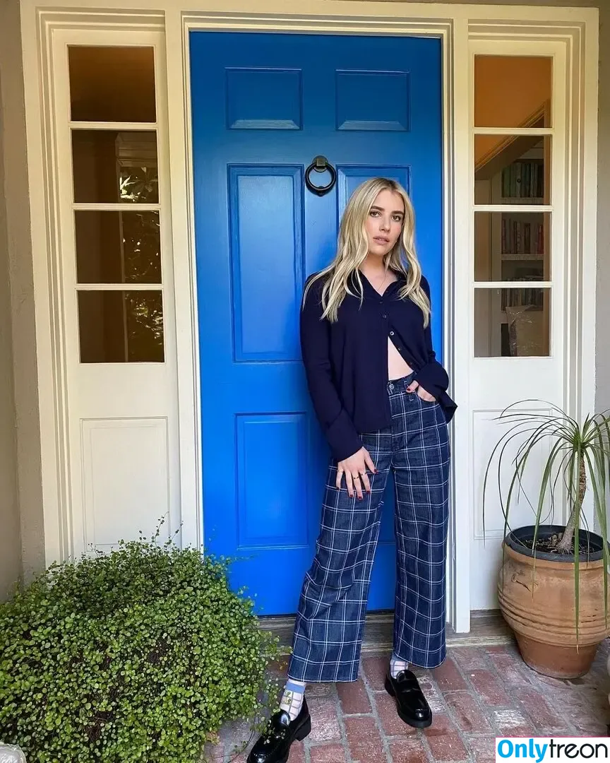 Emma Roberts nude photo #0444 (emmalee1996 / emmaroberts)
