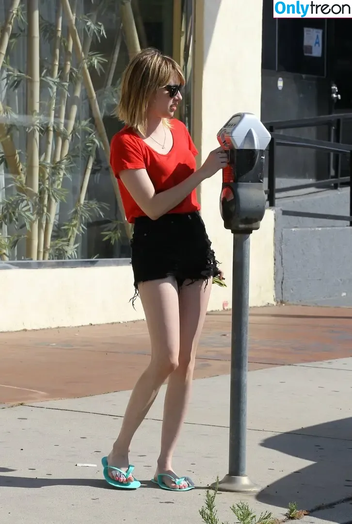 Emma Roberts nude photo #0499 (emmalee1996 / emmaroberts)
