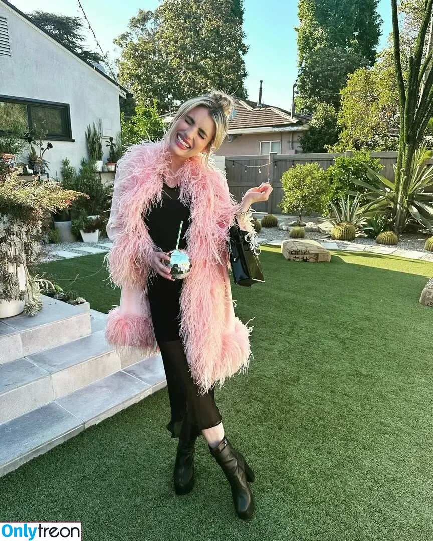Emma Roberts nude photo #0585 (emmalee1996 / emmaroberts)