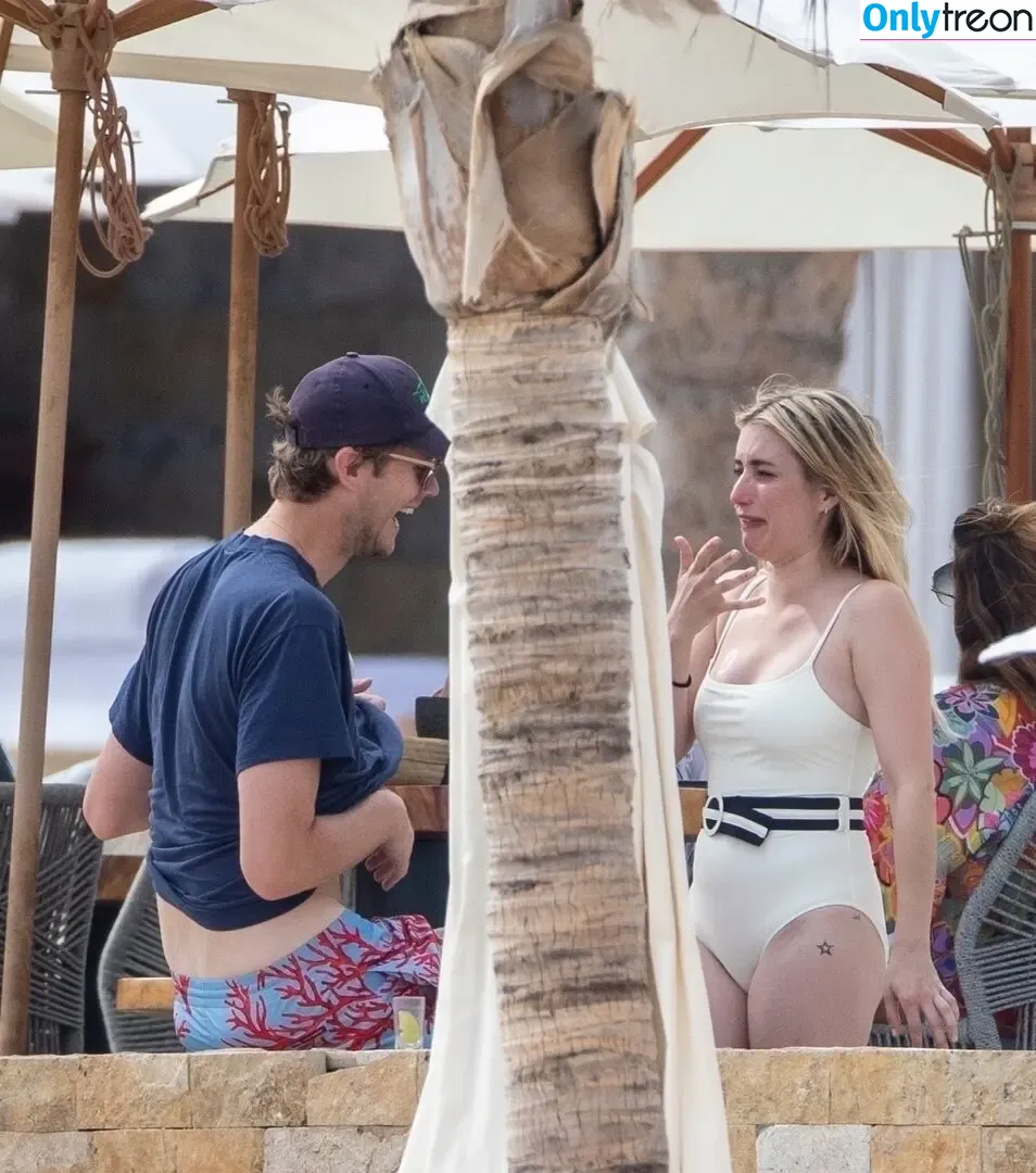 Emma Roberts nude photo #0660 (emmalee1996 / emmaroberts)