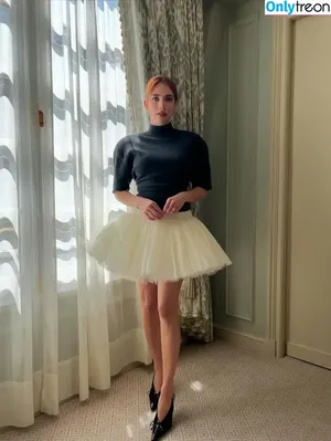 Emma Roberts / emmalee1996 / emmaroberts nude photo #1739