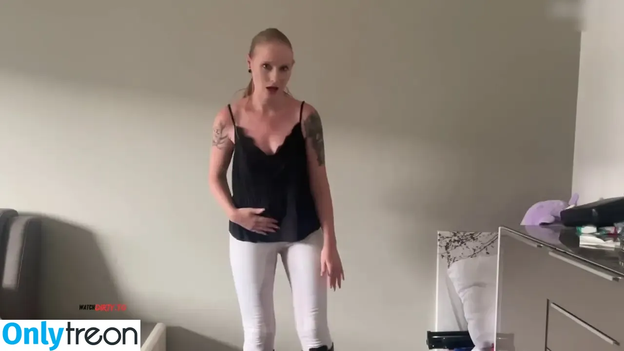 Emma_Wolf nude photo #0002 (emma_wolf_offiziell)