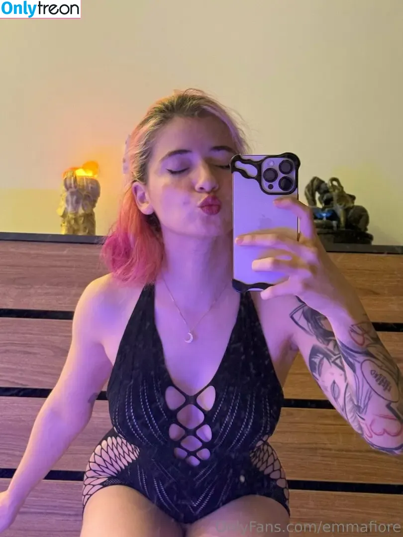 EmmaFiore nude photo #0213 (emmafiore10.ok)