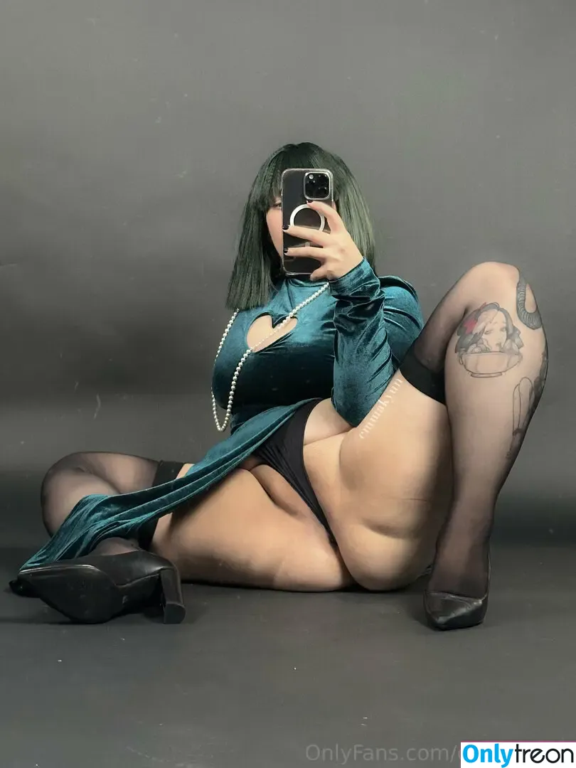 emmakyun nude photo #0209 (emmakyun)