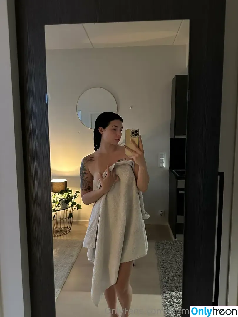 Emmamaddison nude photo #0033 (emmamaddisonn)