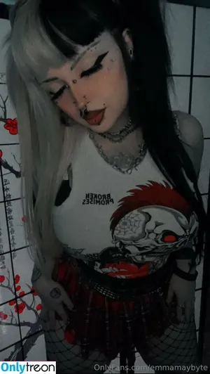 Emmamaybyte / emmamaybyte666 / emmamaybytez nude photo #0065