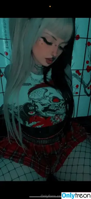 Emmamaybyte / emmamaybyte666 / emmamaybytez nude photo #0076