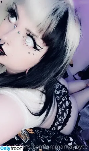 Emmamaybyte / emmamaybyte666 / emmamaybytez nude photo #0267