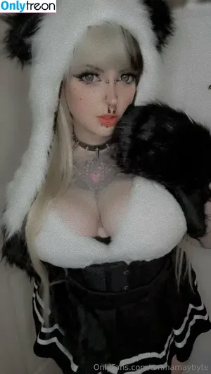 Emmamaybyte / emmamaybyte666 / emmamaybytez nude photo #0339