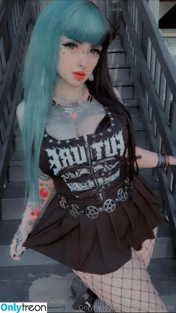 Emmamaybyte nude photo #0183 (emmamaybyte666 / emmamaybytez)