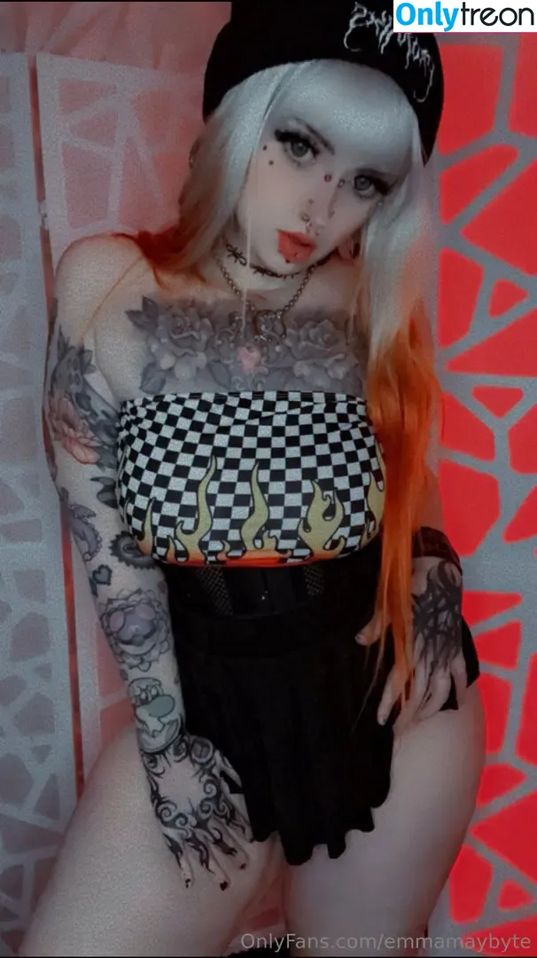 Emmamaybyte nude photo #0208 (emmamaybyte666 / emmamaybytez)