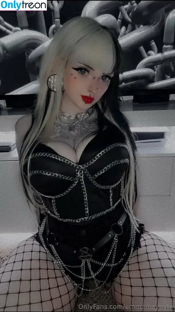 Emmamaybyte nude photo #0241 (emmamaybyte666 / emmamaybytez)