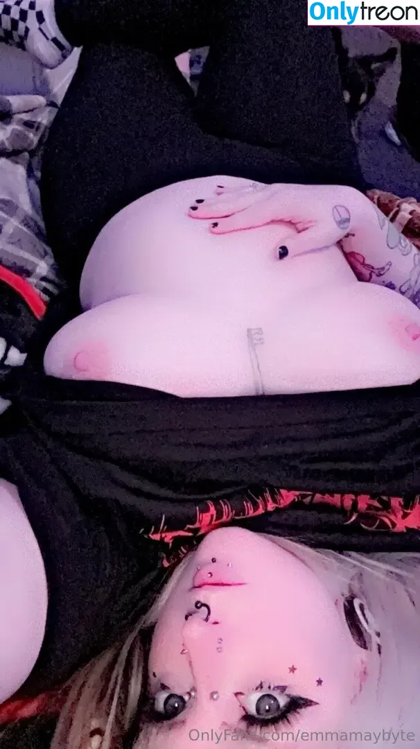Emmamaybyte nude photo #0277 (emmamaybyte666 / emmamaybytez)
