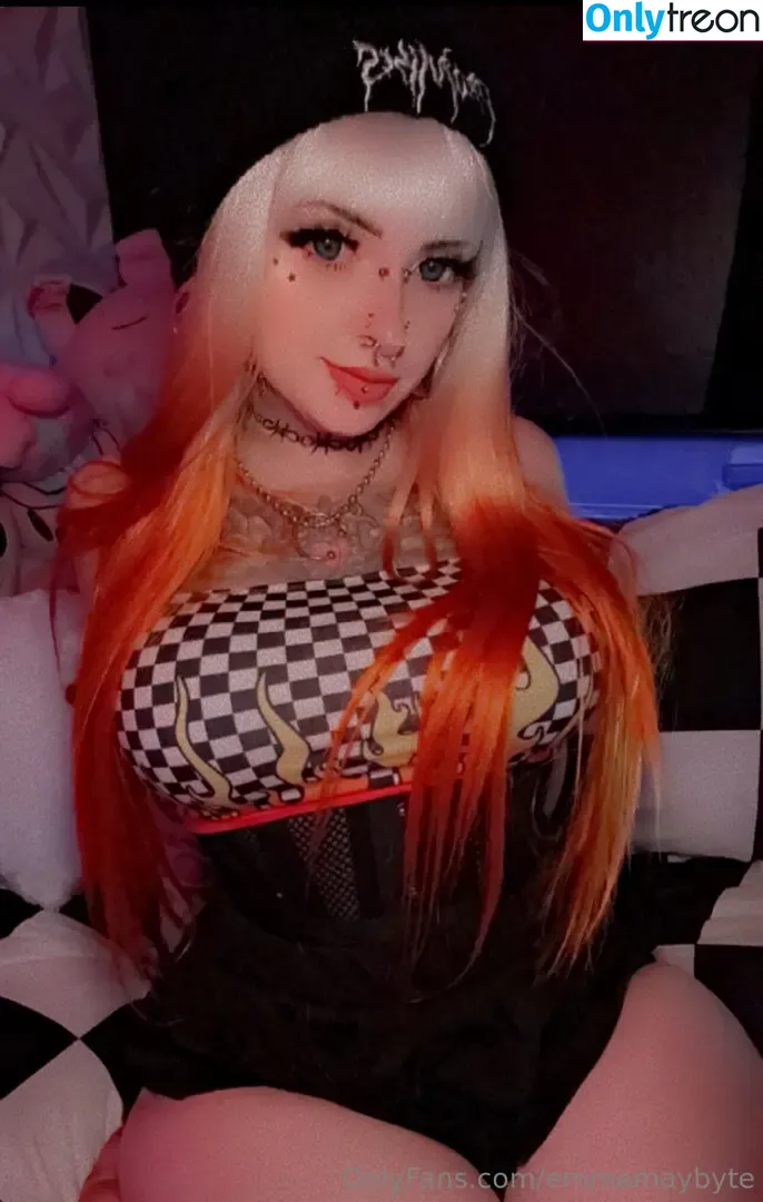 Emmamaybyte nude photo #0505 (emmamaybyte666 / emmamaybytez)