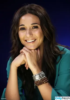 Emmanuelle Chriqui / Emmanuelle / echriqui nude photo #1172
