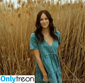 emmiejohnson / emmie_johnston nude photo #0112