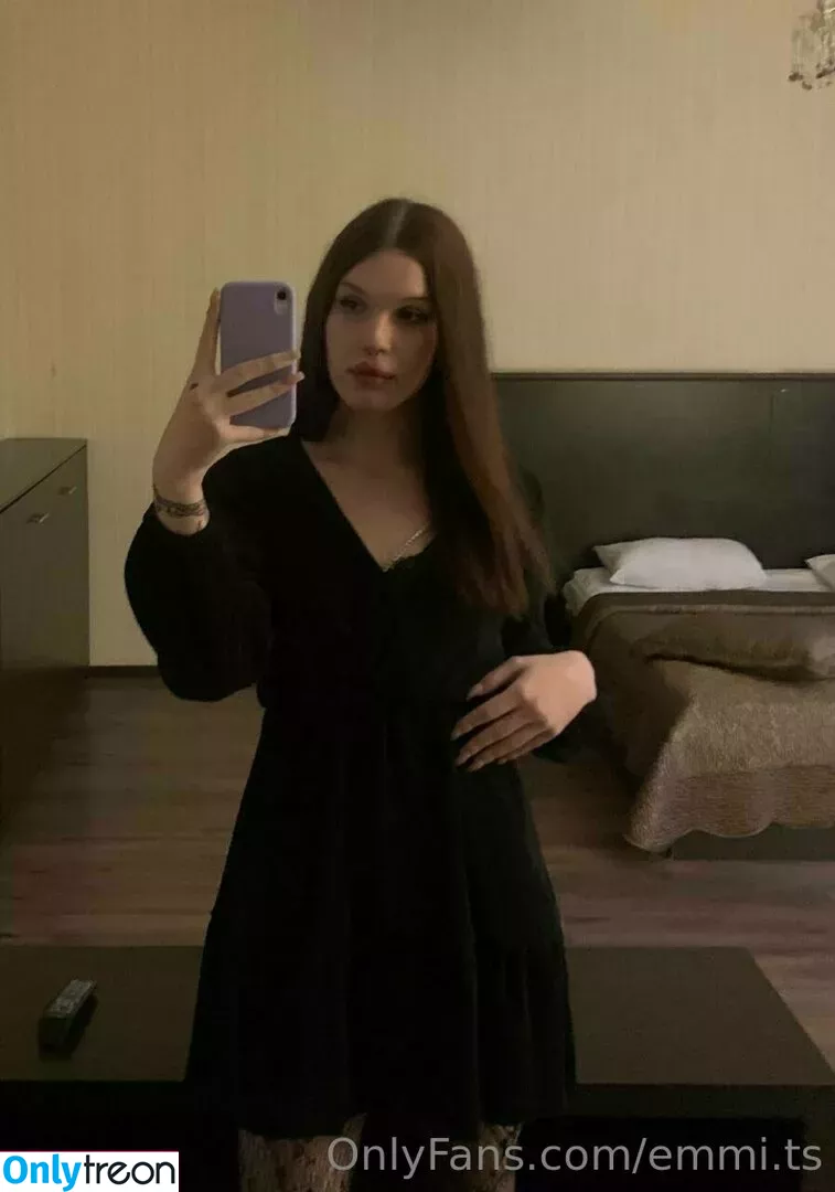 emmii_ts nude photo #0014 (emmii_t)