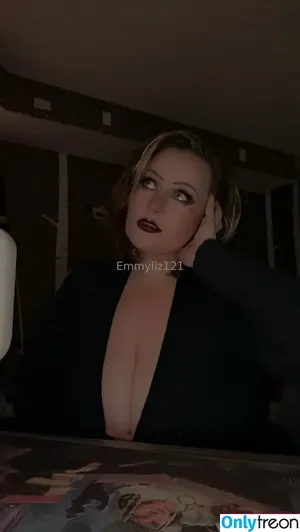 Emmyliz121 / emmy.liz121 nude photo #0023