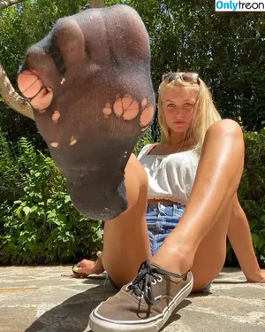 Emmysfeetandsocks / emmyfeetandsocks / emmysfeetandso1 / theluckyguy_efs nude photo #0138