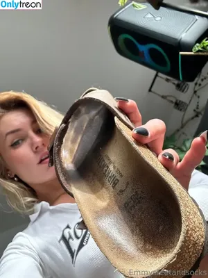 Emmysfeetandsocks / emmyfeetandsocks / emmysfeetandso1 / theluckyguy_efs nude photo #0354