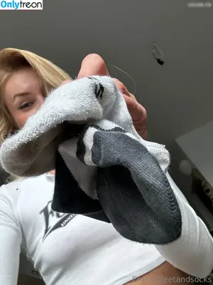 Emmysfeetandsocks / emmyfeetandsocks / emmysfeetandso1 / theluckyguy_efs nude photo #0355