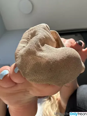 Emmysfeetandsocks / emmyfeetandsocks / emmysfeetandso1 / theluckyguy_efs nude photo #0930